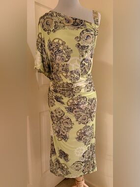 GIANNI VERSACE DRESSY DRESS LIME W/BLACK COLOR SIZE 50/14US